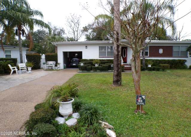 Property at 2812 Oakcove Ln, Jacksonville, FL 32277, 3 beds, 2 baths
