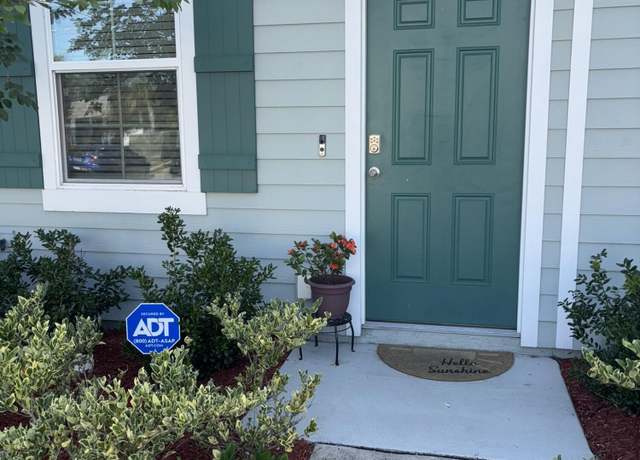 Property at 2888 Black Buck Cir, Jacksonville, FL 32225, 2 beds, 2.5 baths