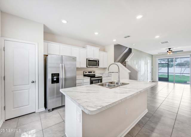 Property at 2888 Black Buck Cir, Jacksonville, FL 32225, 2 beds, 2.5 baths