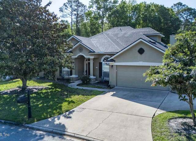 Property at 12287 Lake Fern Dr E, Jacksonville, FL 32258, 5 beds, 4 baths