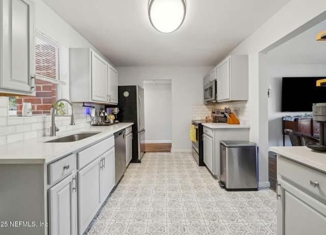 Property at 1007 Brierfield Dr, Jacksonville, FL 32205, 3 beds, 2 baths