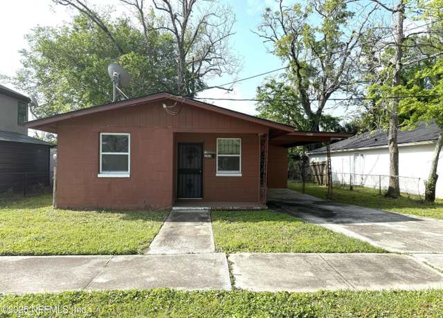 Property at 1910 W 25th St, Jacksonville, FL 32209, 2 beds, 1 bath