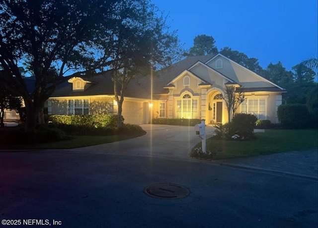 Property at 728 Toria Ln, St. Augustine, FL 32095, 5 beds, 4 baths
