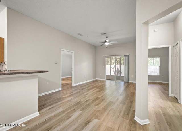 Property at 9627 Belda Way #6, Jacksonville, FL 32257, 2 beds, 2 baths