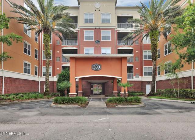 Property at 4480 Deerwood Lake Pkwy #347, Jacksonville, FL 32216, 3 beds, 2 baths