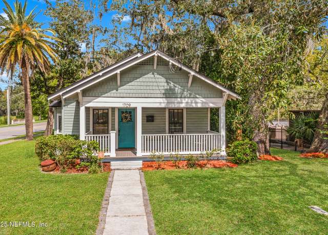 Property at 1709 Pinegrove Ave, Jacksonville, FL 32205, 3 beds, 2 baths