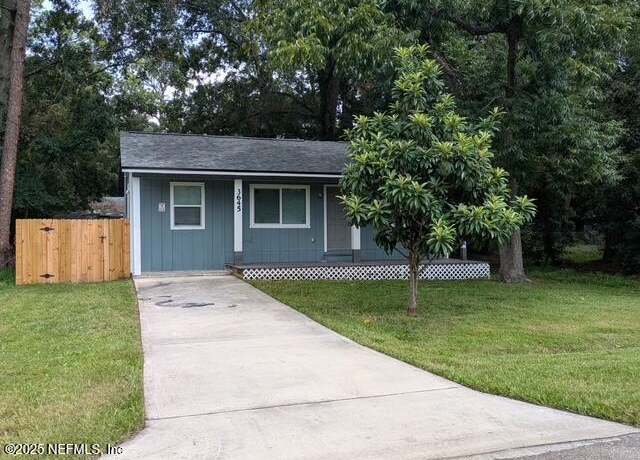 Property at 3645 Edison Ave, Jacksonville, FL 32254, 4 beds, 2 baths