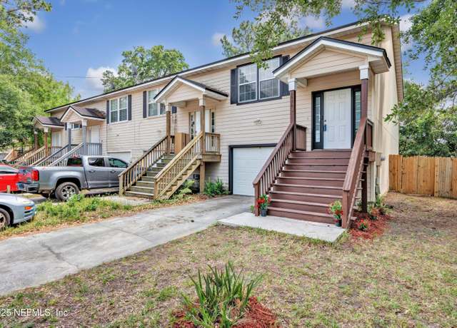 Property at 8336 Homeport Ct, Jacksonville, FL 32244, 3 beds, 2.5 baths