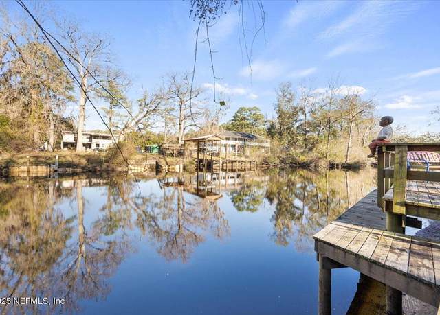 Property at 4162 Scenic Dr, Middleburg, FL 32068, 2 beds, 2 baths