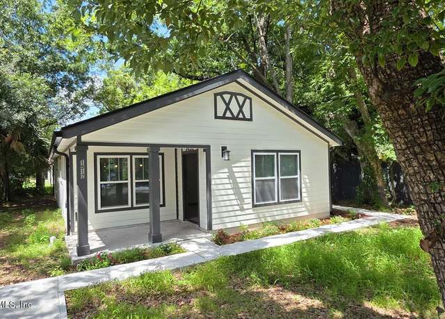Property at 1517 W 33 Rd St St, Jacksonville, FL 32209, 4 beds, 2 baths
