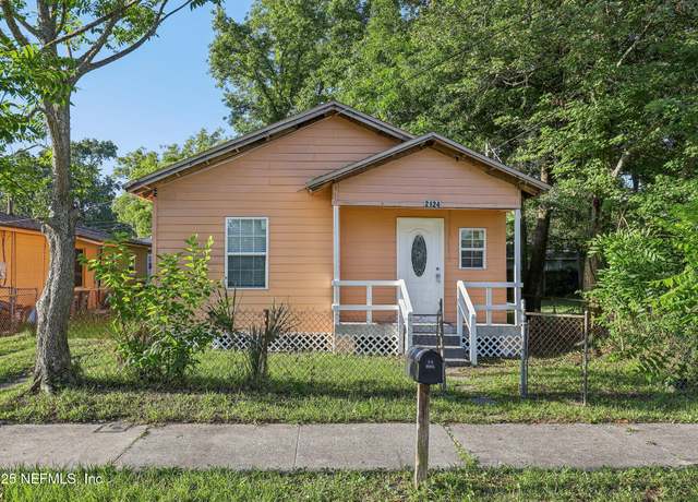 Property at 2124 Yulee St, Jacksonville, FL 32209, 2 beds, 1 bath