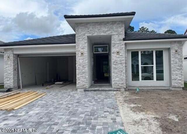 Property at 3227 Fiera Vista Dr, Jacksonville, FL 32246, 3 beds, 2.5 baths