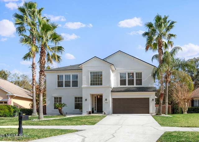 Property at 1042 Garrison Dr, St. Augustine, FL 32092, 5 beds, 4 baths