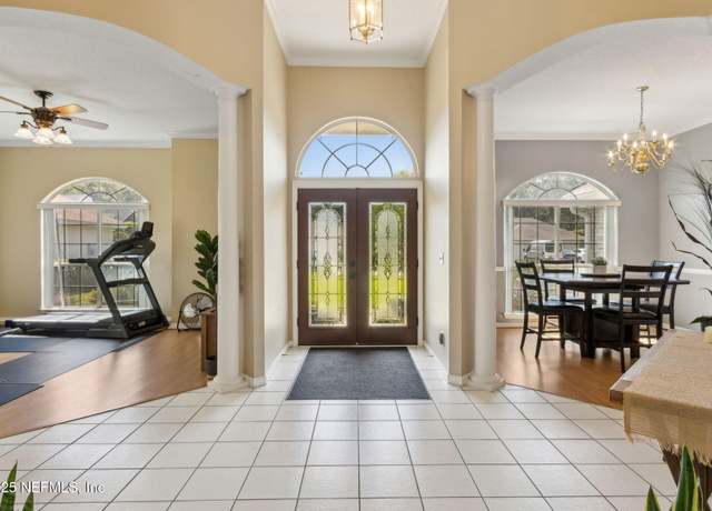 Property at 11529 Summer Brook Ct, Jacksonville, FL 32258, 5 beds, 4.5 baths
