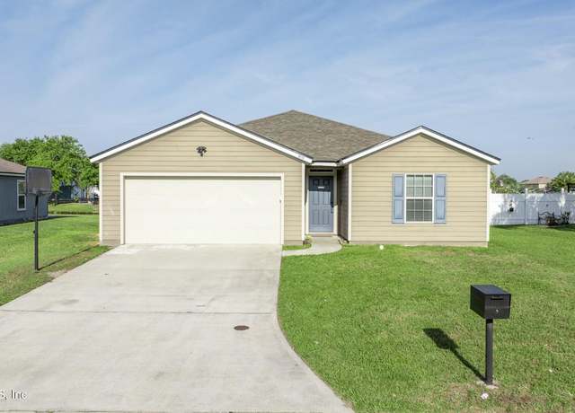 Property at 8770 Oxfordshire Ave E, Jacksonville, FL 32219, 4 beds, 2 baths