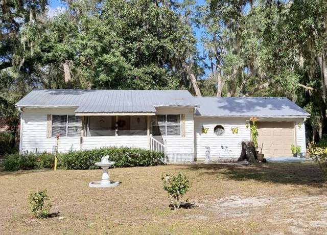 Property at 414 Holiday Dr, Interlachen, FL 32148, 2 beds, 1 bath