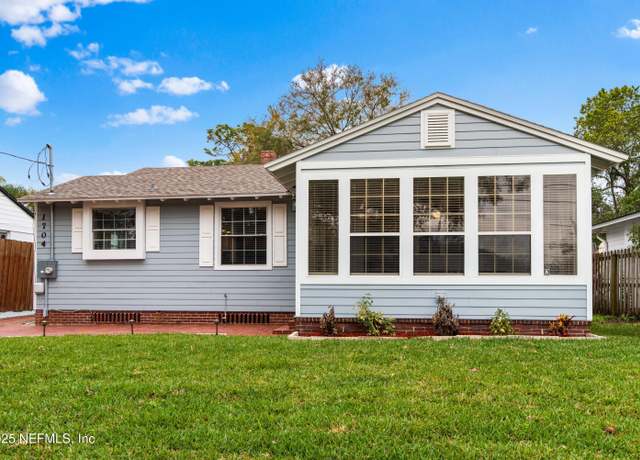 Property at 1704 Kingswood Rd, Jacksonville, FL 32207, 4 beds, 3 baths