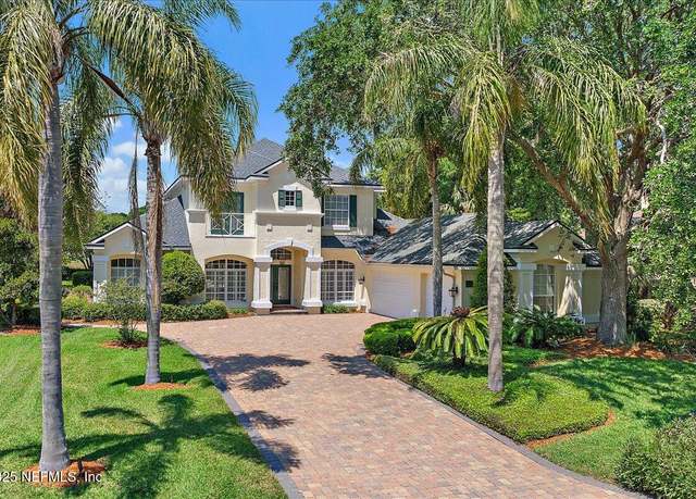 Property at 13703 Marsh Harbor Dr N, Jacksonville, FL 32225, 4 beds, 3.5 baths