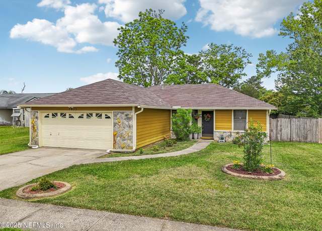 Property at 7823 Allspice Cir E, Jacksonville, FL 32244, 3 beds, 2 baths