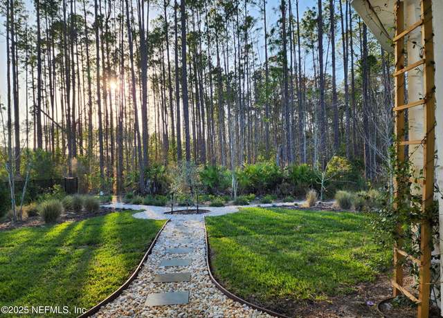 Property at 527 Pine Haven Dr, St. Johns, FL 32259, 4 beds, 3.5 baths