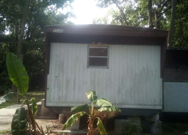 Property at 5549 Amazon Ave, Jacksonville, FL 32254, 3 beds, 1 bath
