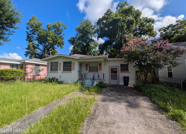 Property at 1731 W 14th St, Jacksonville, FL 32209, 3 beds, 2 baths