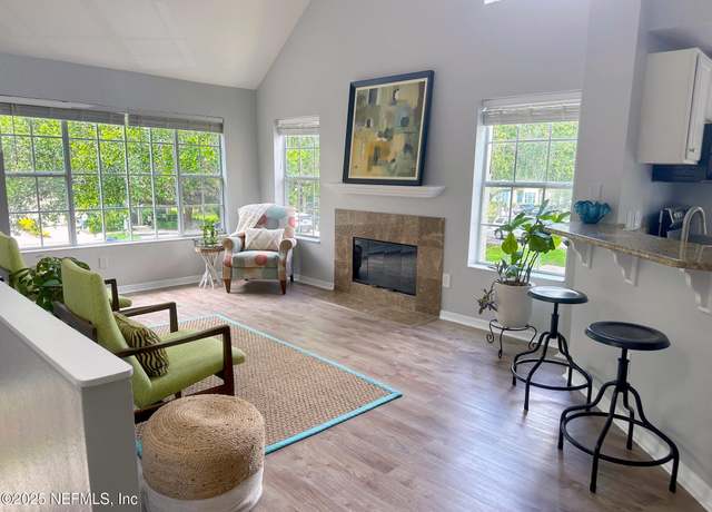 Property at 13700 Richmond Park Dr N #206, Jacksonville, FL 32224, 3 beds, 2 baths