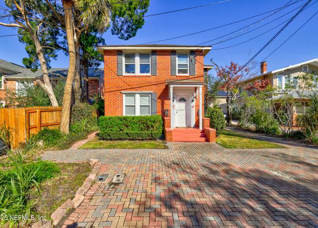Property at 817 Cedar St, Jacksonville, FL 32207, 5 beds, 3 baths