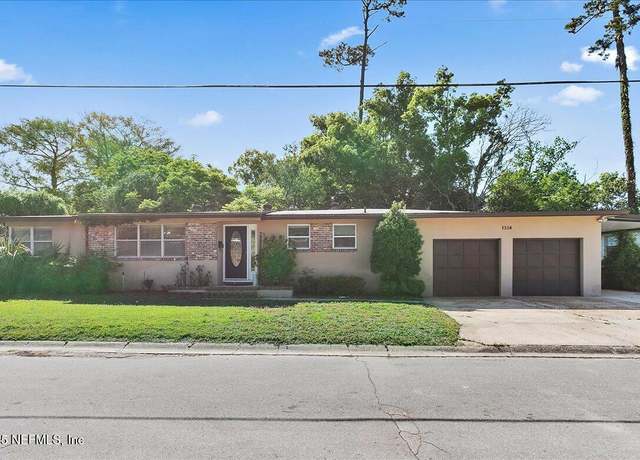 Property at 1554 Shirl Ln, Jacksonville, FL 32207, 3 beds, 2.5 baths