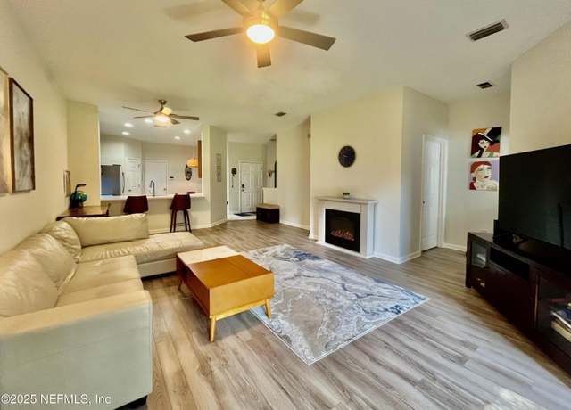 Property at 12301 Kernan Forest Blvd #1905, Jacksonville, FL 32225, 3 beds, 2.5 baths