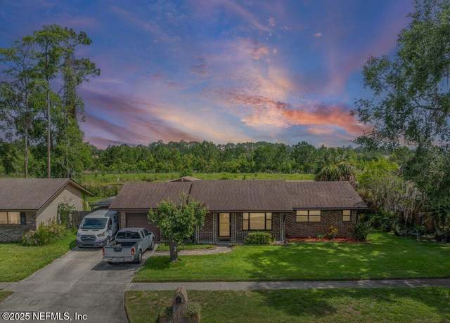 Property at 4243 Timberlake Dr N, Jacksonville, FL 32257, 3 beds, 2 baths