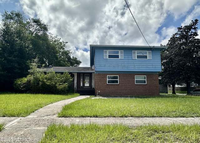 Property at 8044 Renault Dr, Jacksonville, FL 32244, 4 beds, 2.5 baths
