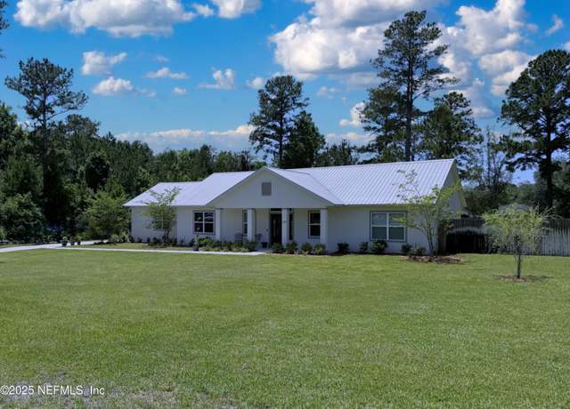 Property at 125 Newcastle Rd, Palatka, FL 32177, 3 beds, 2 baths