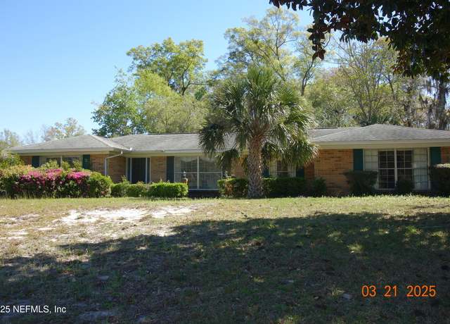 Property at 2112 Beta Ct, Orange Park, FL 32073, 4 beds, 2.5 baths