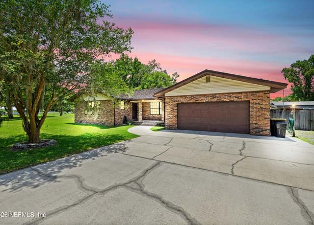 Property at 10310 Old Kings Rd, Jacksonville, FL 32219, 3 beds, 2 baths
