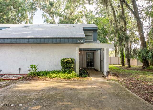 Property at 1201 Mayport Landing Cir, Jacksonville, FL 32233, 2 beds, 2 baths