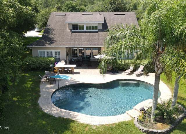 Property at 1944 Glenfield Crossing Ct, St. Augustine, FL 32092, 5 beds, 3 baths