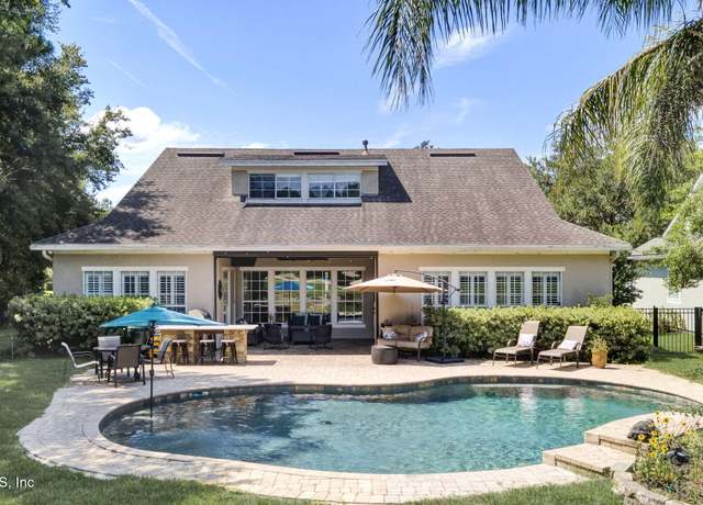 Property at 1944 Glenfield Crossing Ct, St. Augustine, FL 32092, 5 beds, 3 baths