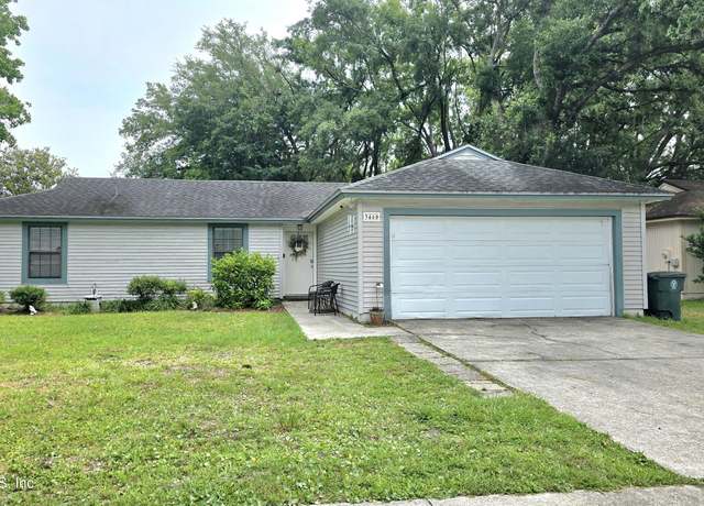 Property at 3460 N North Ride Dr, Jacksonville, FL 32223, 3 beds, 2 baths