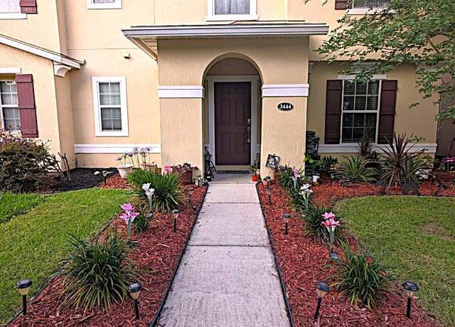 Property at 3444 Biltmore Way, Orange Park, FL 32065, 3 beds, 2.5 baths