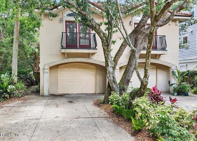Property at 2049 Seminole Rd, Atlantic Beach, FL 32233, 3 beds, 2.5 baths