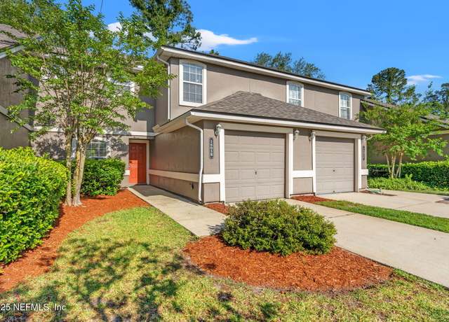 Property at 1605 Vineland Cir #B, Fleming Island, FL 32003, 3 beds, 2.5 baths