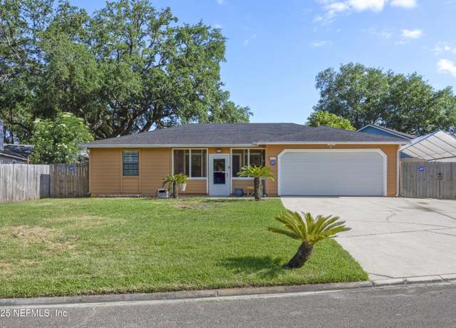 Property at 7713 Pepper Cir W, Jacksonville, FL 32244, 3 beds, 2 baths