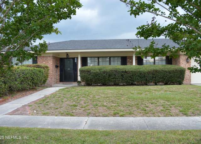 Property at 2887 Navajo Rd, Orange Park, FL 32073, 4 beds, 2 baths