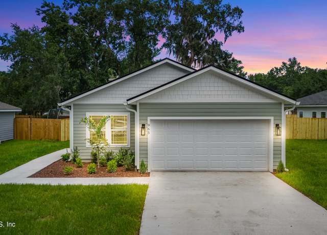 Property at 965 Florida St, Fleming Island, FL 32003, 4 beds, 2 baths