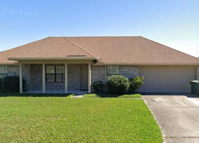 Property at 10347 Forest Haven Dr E, Jacksonville, FL 32257, 3 beds, 2 baths