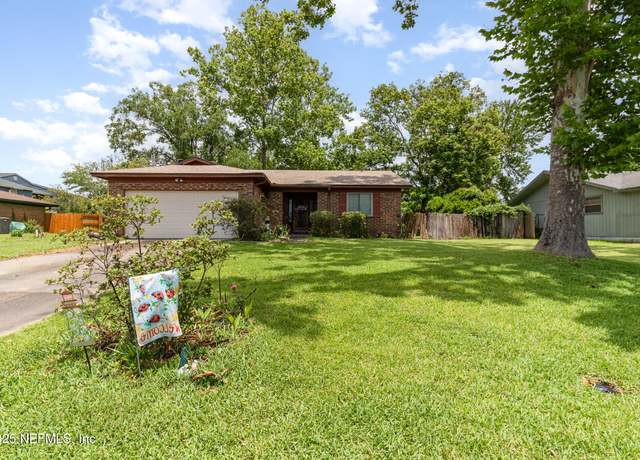 Property at 539 William Penn St, Orange Park, FL 32073, 3 beds, 2 baths