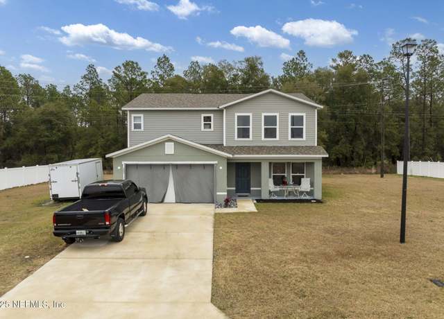 Property at 205 River Hill Dr, Welaka, FL 32193, 5 beds, 3 baths