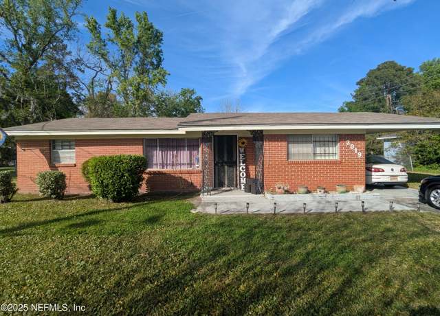 Property at 3019 Woodlawn Rd, Jacksonville, FL 32209, 2 beds, 2 baths