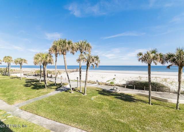 Property at 10 10th St #11, Atlantic Beach, FL 32233, 3 beds, 2 baths
